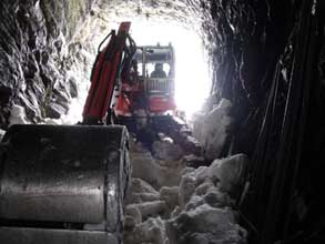 Jean-Marc Baz pelles araignées déneigement en montagne