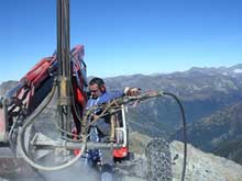 Jean-Marc Baz pelles araignées en montagne