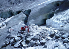 Jean-Marc Baz pelles araignées en montagne