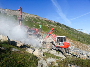 Jean-Marc Baz pelles araignées en montagne